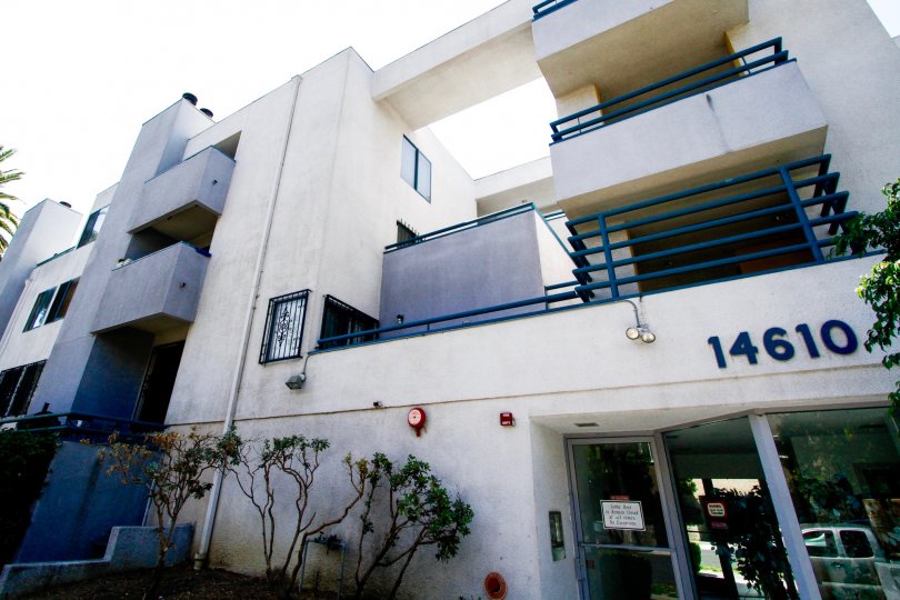 West Pointe Van Nuys CA